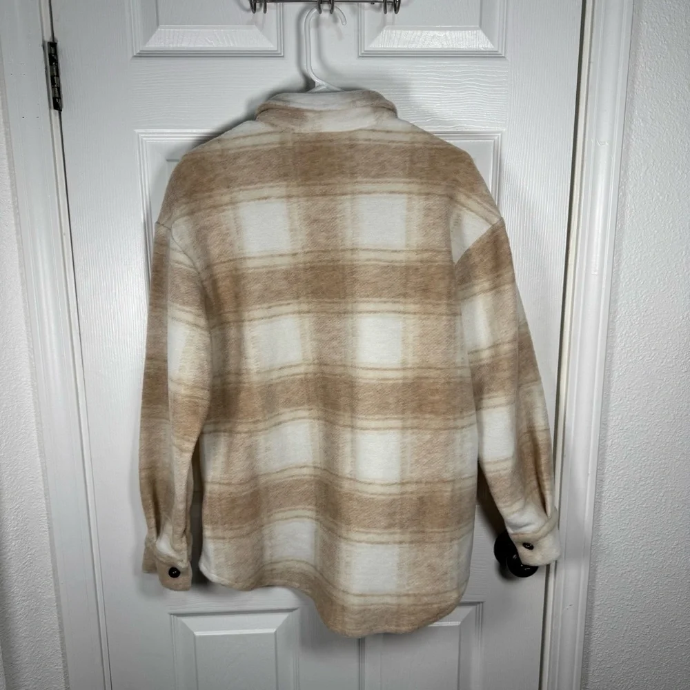 Thick and Cozy Cream‎ Knit Sweater